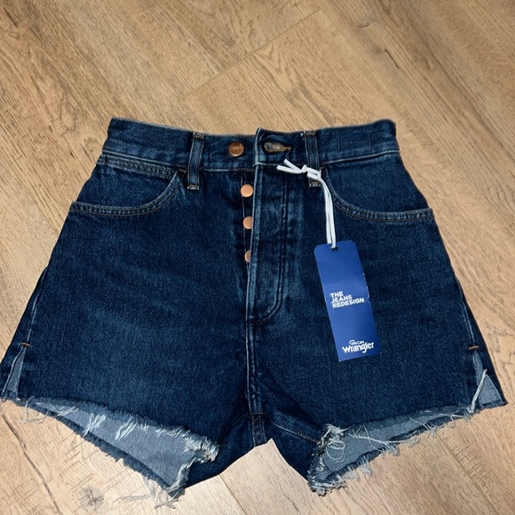 WRANGLER FESTIVAL SHORT 25 NWT - Picture 1 of 3